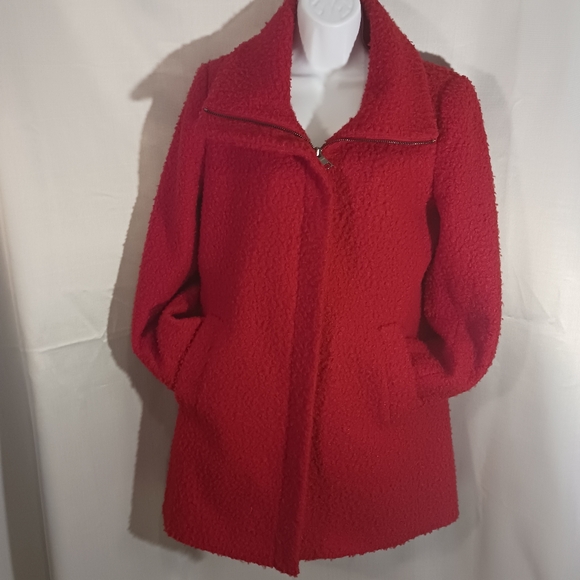 LOFT Jackets & Blazers - LOFT Red Winter Coat Full Front Zipper To The Neck & Pockets